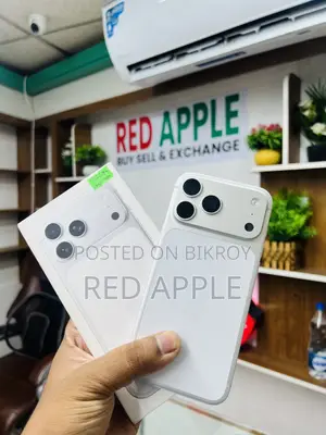 অ্যাপল আইফোন ১৭ প্রো ম্যাক্স ২৫৬ জিবি সাদা