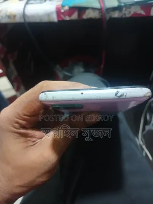 হুয়াওয়ে নোভা ৭আই ১২৮ জিবি নীল