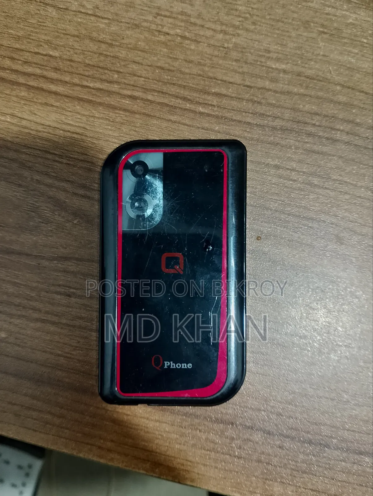 কিউফোন কিউ৬ কালো