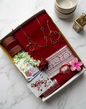Saree Gift Combo