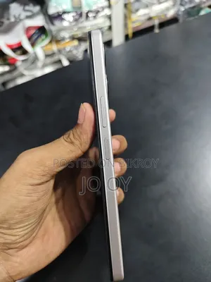 Vivo Y05 64 GB White