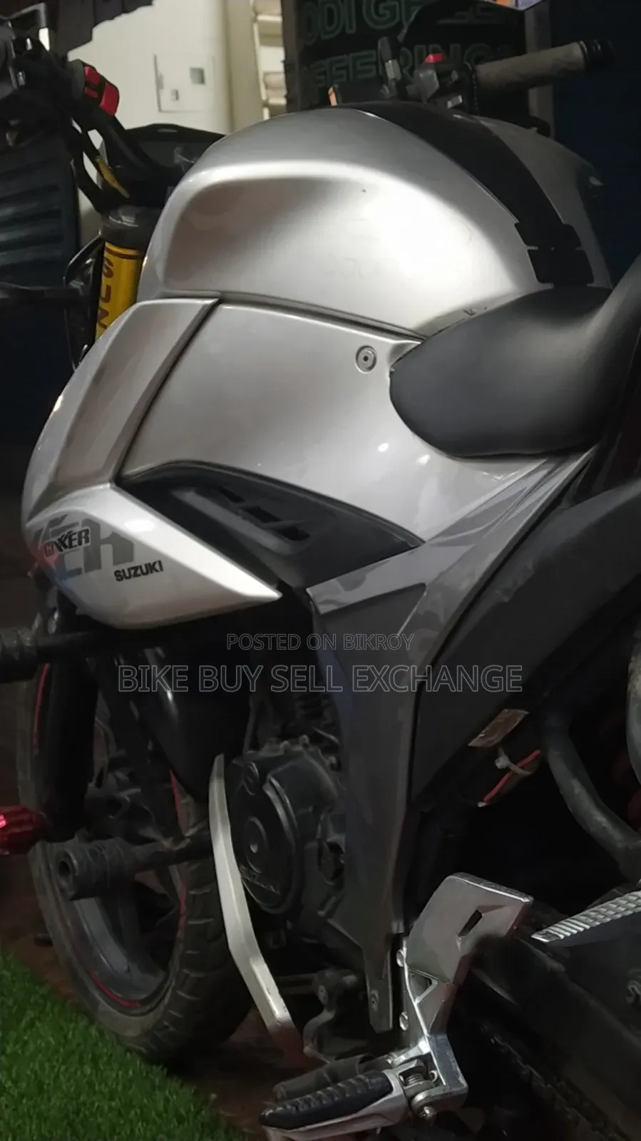 Suzuki Gixxer 2022 White