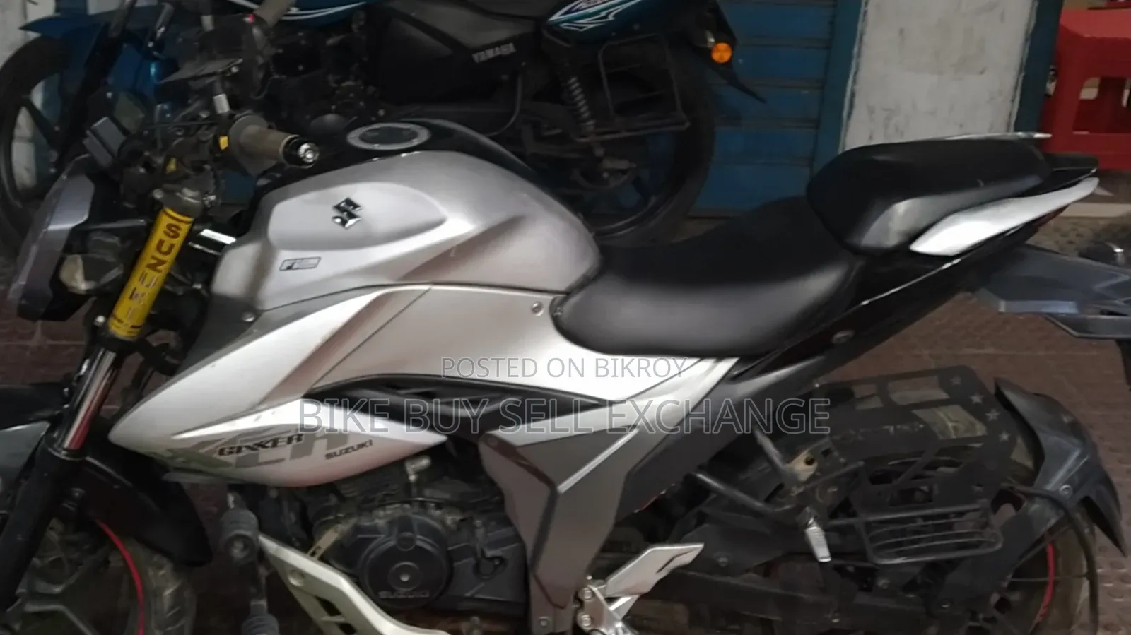 Suzuki Gixxer 2022 White