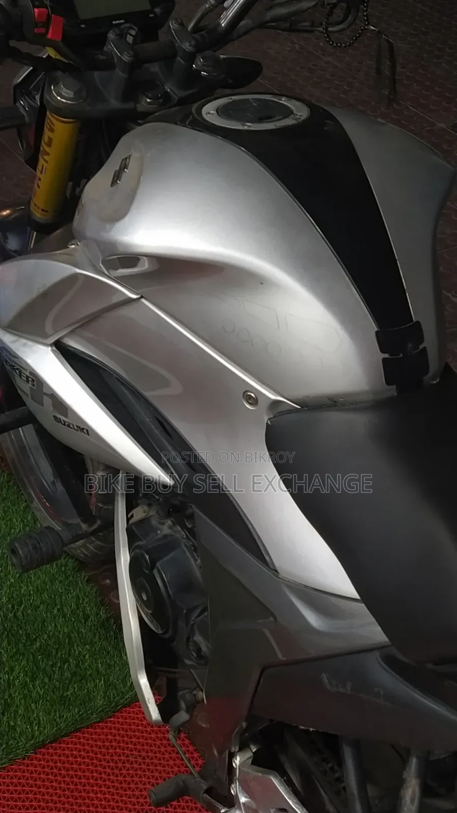 Suzuki Gixxer 2022 White
