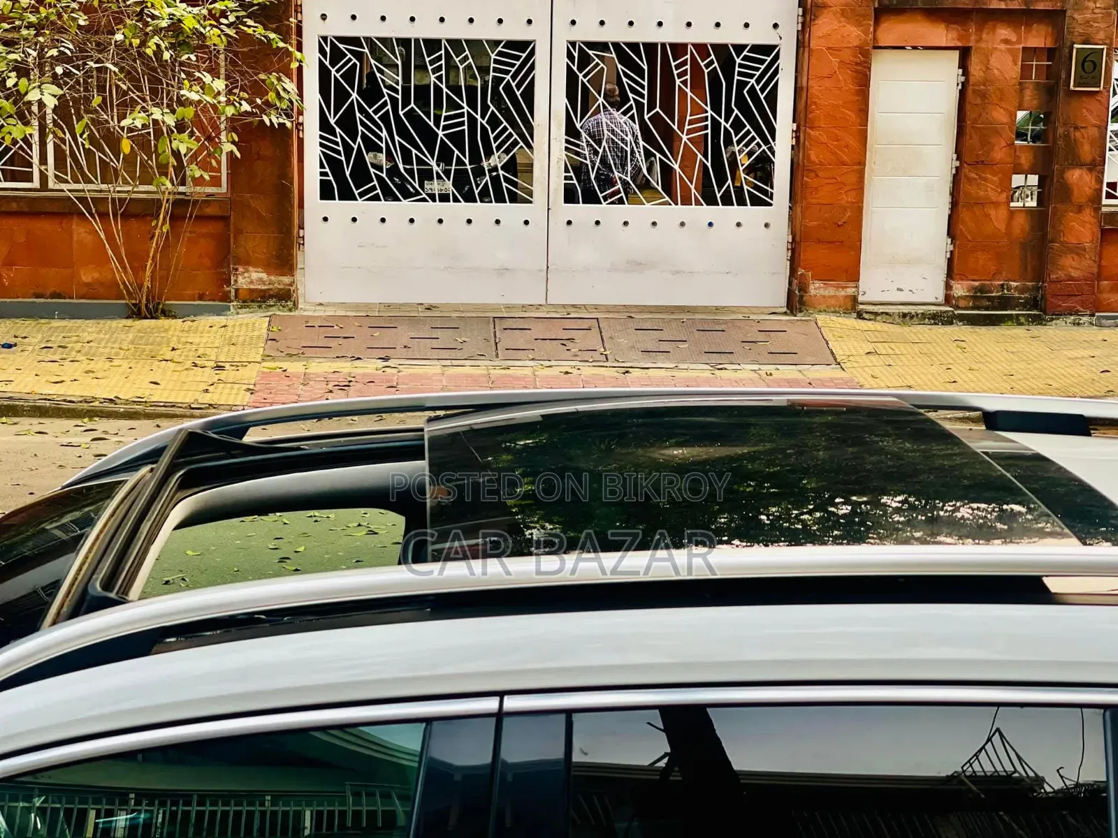 Mercedes-Benz GLB-Class GLB 200 2020 White