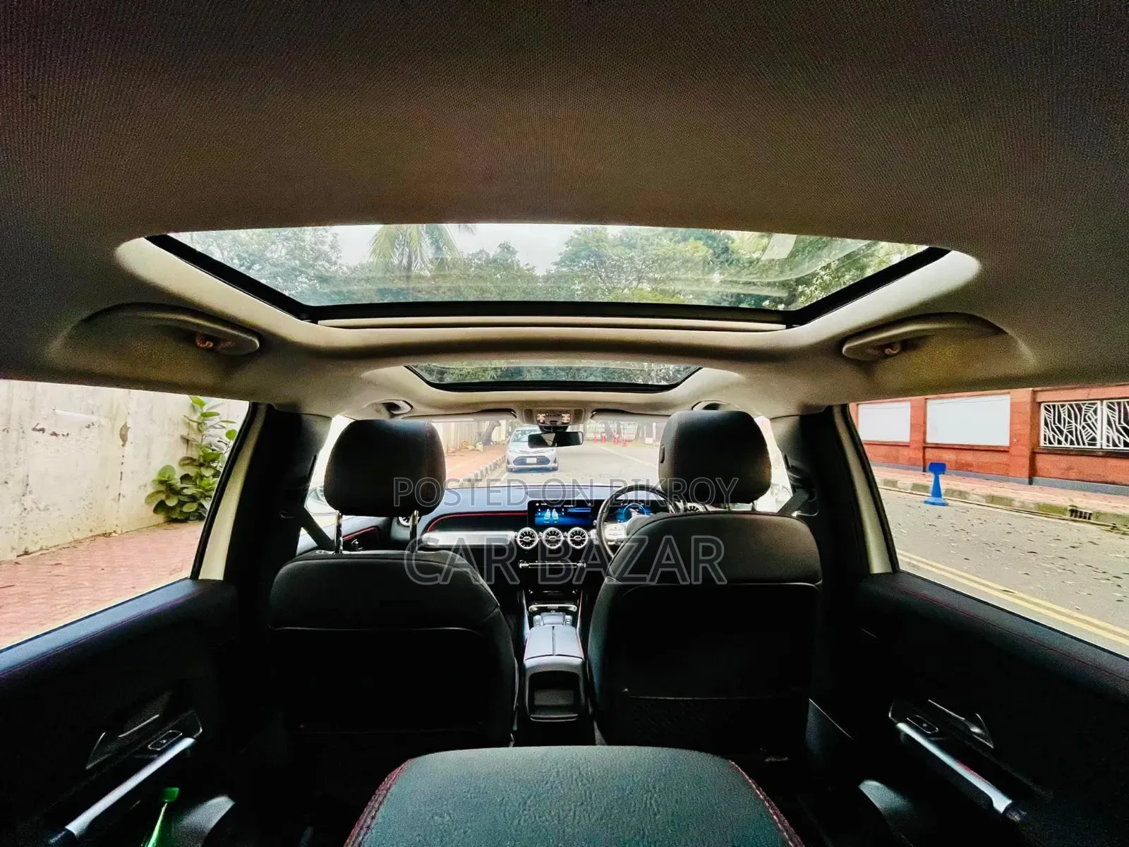 Mercedes-Benz GLB-Class GLB 200 2020 White