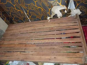 Choki Double Bed
