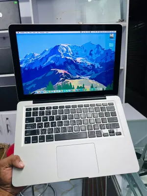Laptop Apple MacBook Pro 8GB Intel Core i7 HDD 500GB