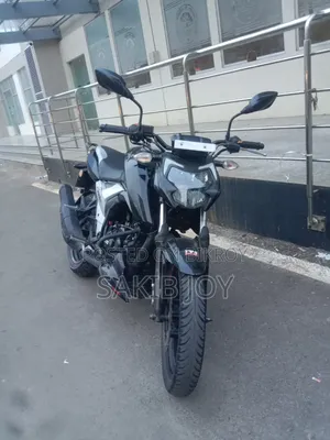TVS Apache RTR 160 4V 2022 Black