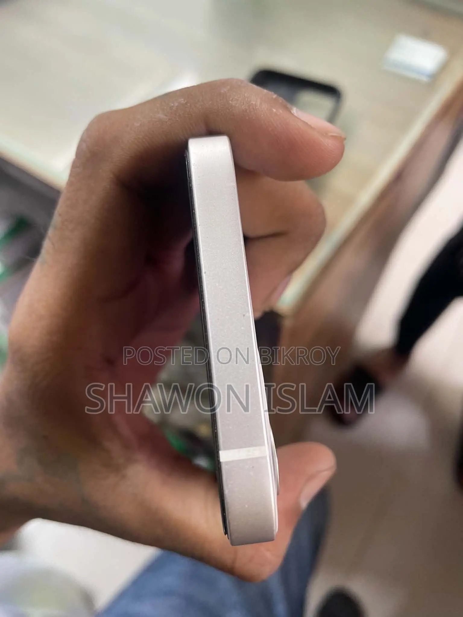 অ্যাপল আইফোন ১২ ১২৮ জিবি হোয়াইট