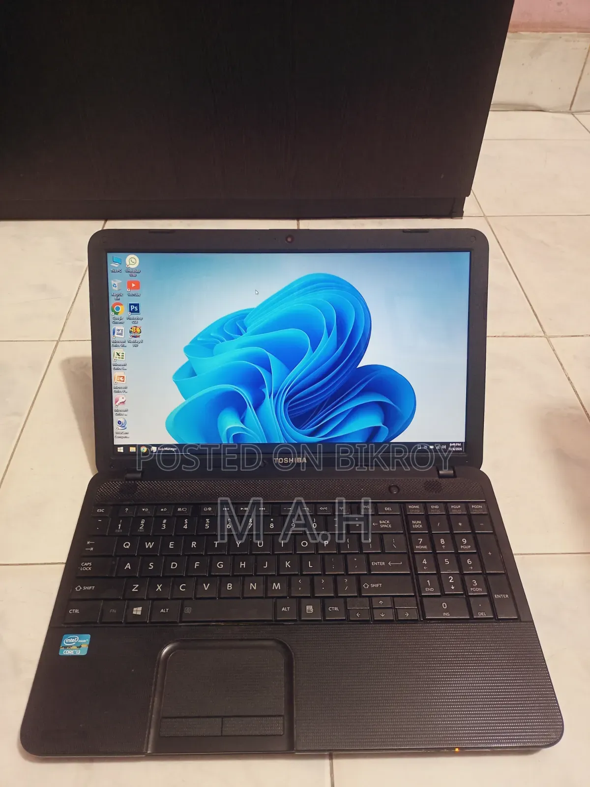Laptop Toshiba Satellite C850 4GB Intel Core i3 HDD 320GB