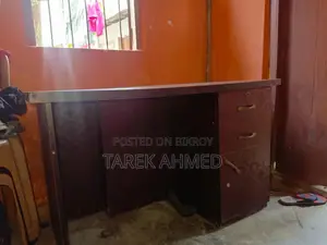 অফিস টেবিল ৩ ড্রয়ার - ৪ ফিট - আর্জেন্ট সেল*