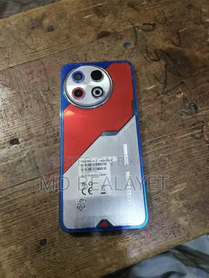 টেকনো স্পার্ক ৩০ প্রো ১২৮ জিবি