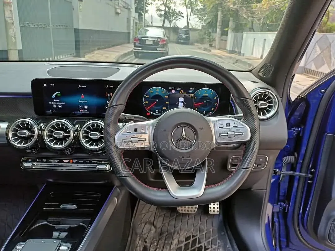 Mercedes-Benz GLB-Class GLB 200 2020 Blue