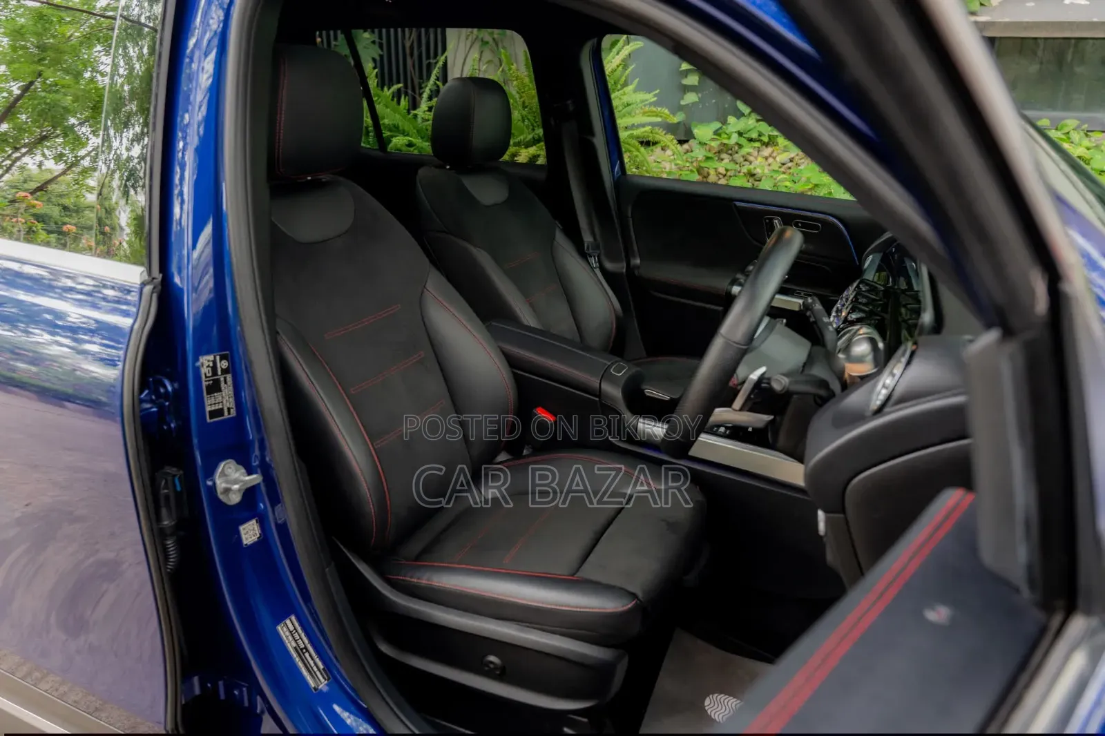 Mercedes-Benz GLB-Class GLB 200 2020 Blue