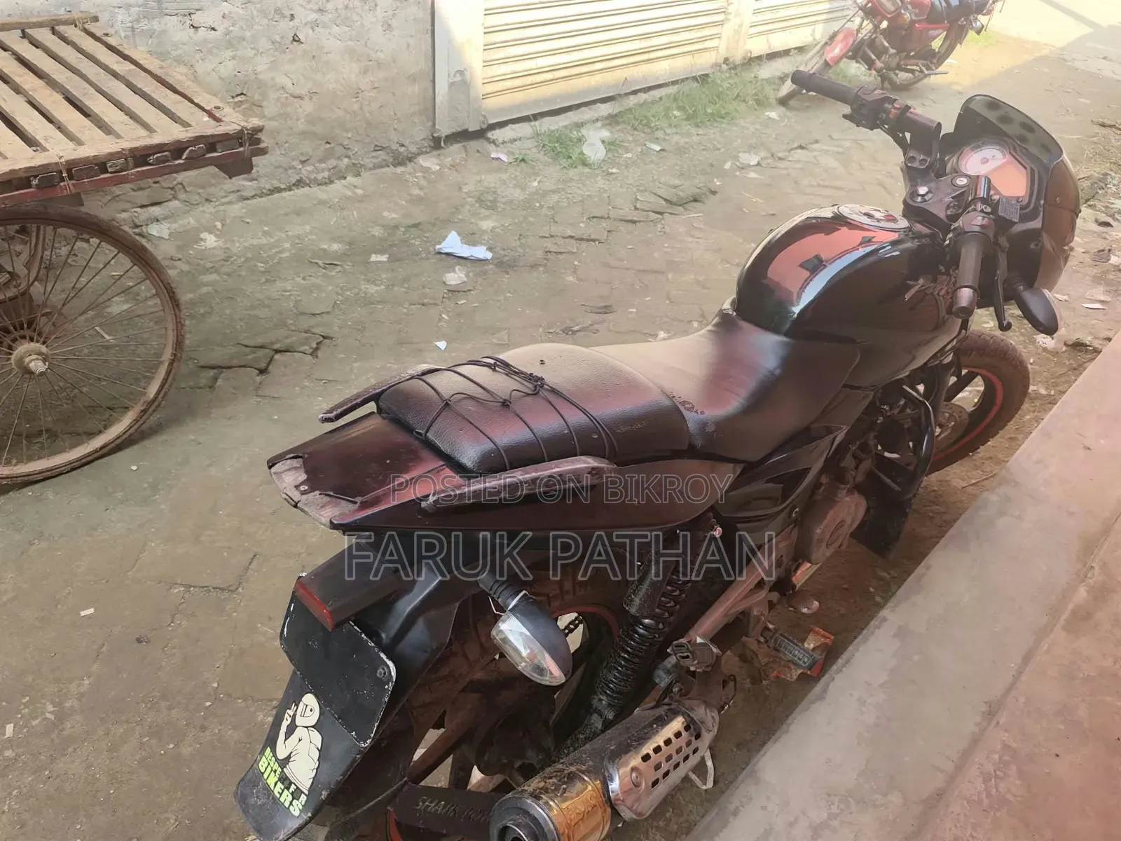 Bajaj Pulsar 180 2015 Black