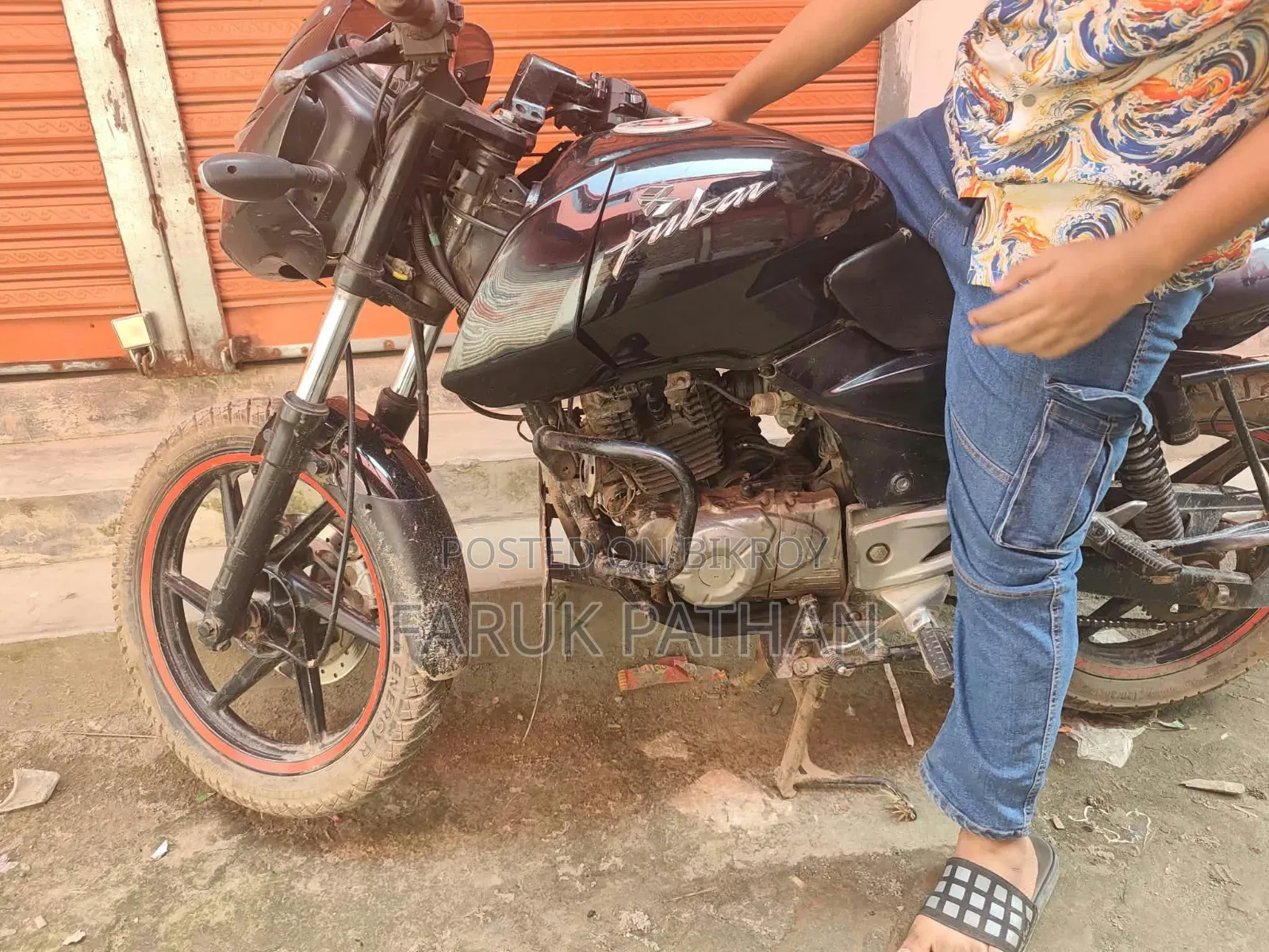 Bajaj Pulsar 180 2015 Black