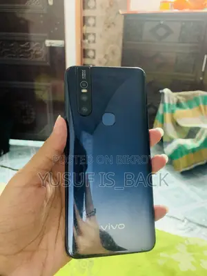 ভিভো ভি১৫ ১২৮ জিবি ব্ল্যাক
