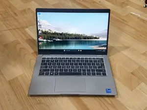 Laptop Dell 3GB Intel SSD 256GB