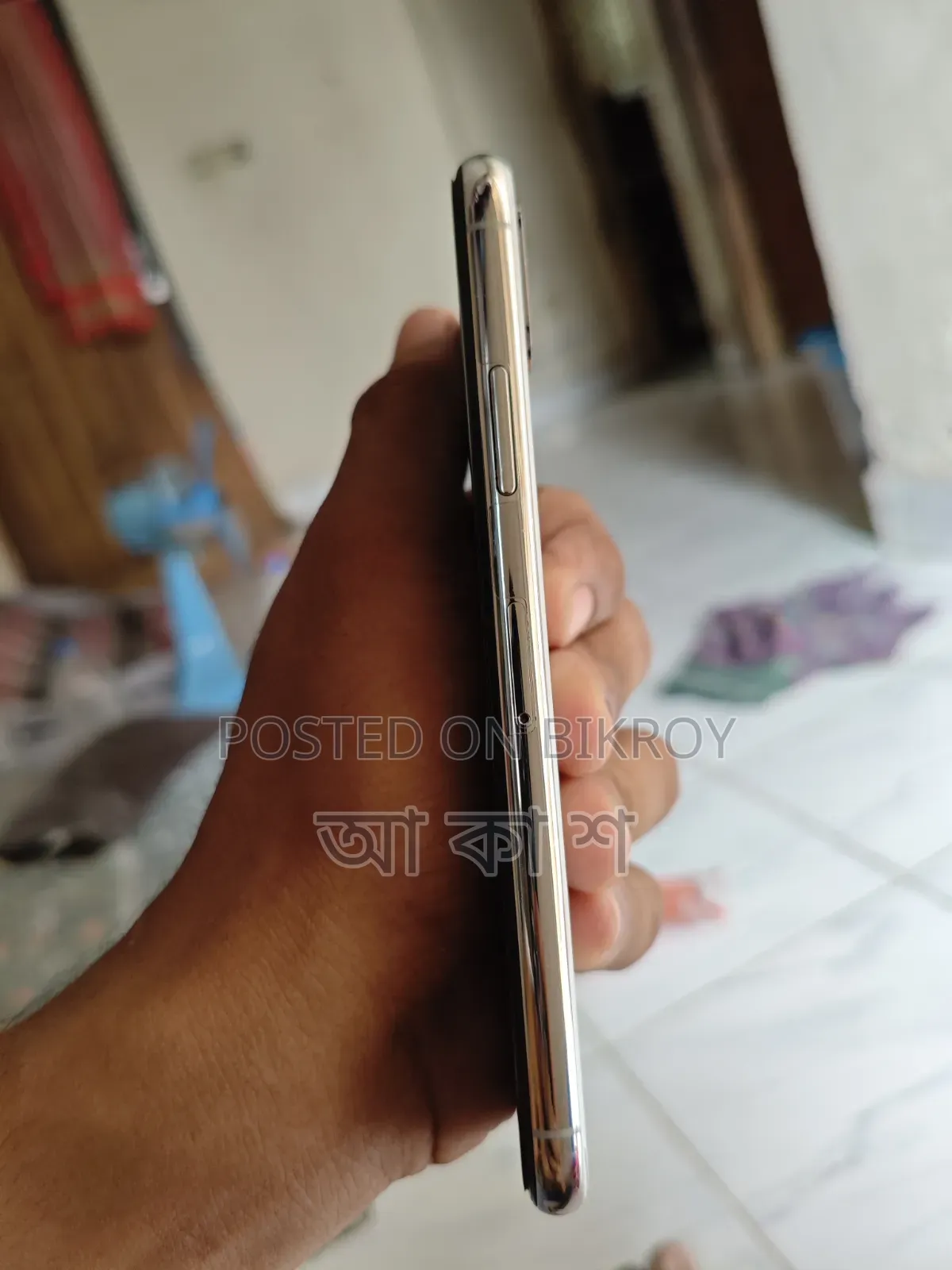 Apple iPhone X 256 GB White
