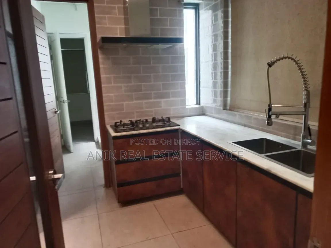 Furnished 4-Bedroom Apartment in Anik Real Estate, Baridhara for Rent