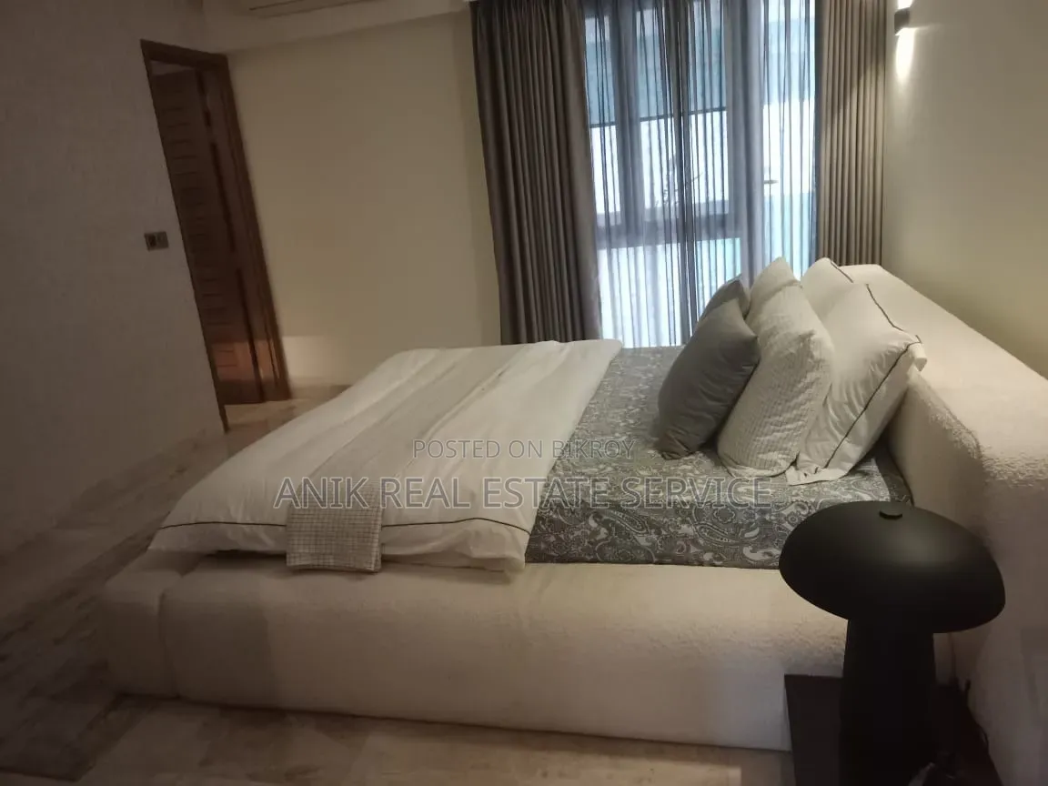 Furnished 4-Bedroom Apartment in Anik Real Estate, Baridhara for Rent