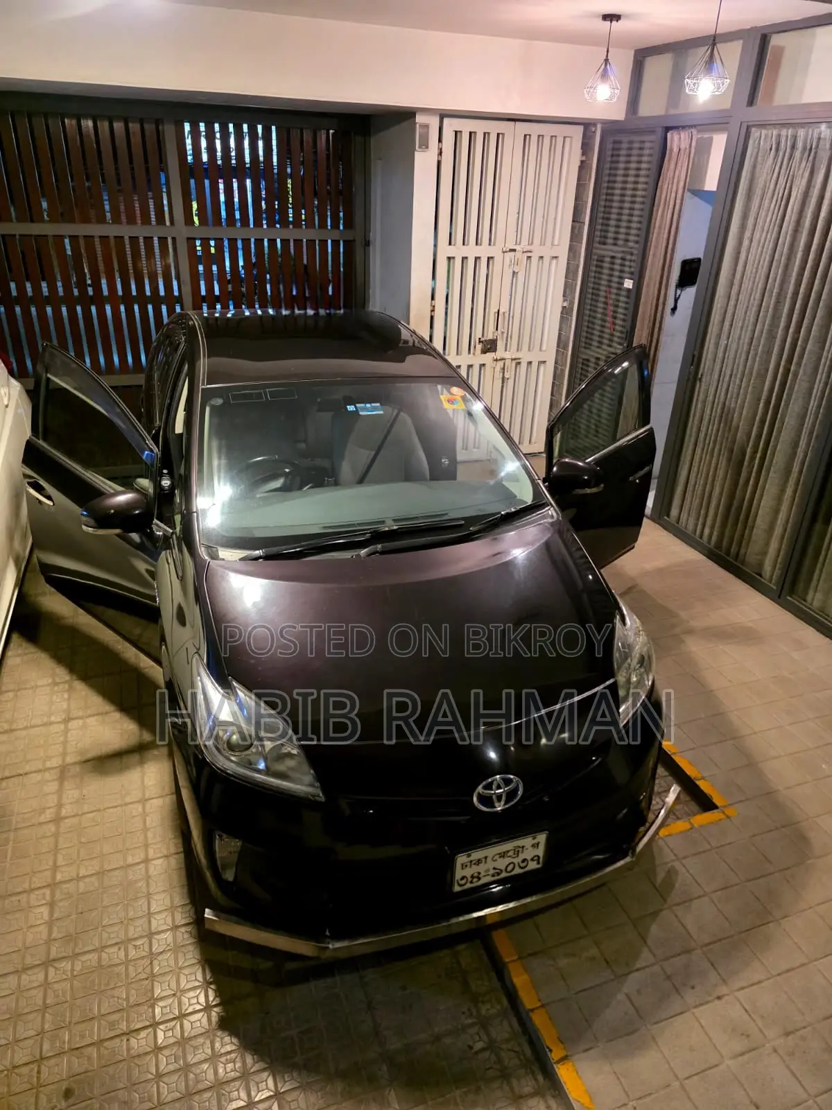 Toyota Prius 2013 Red