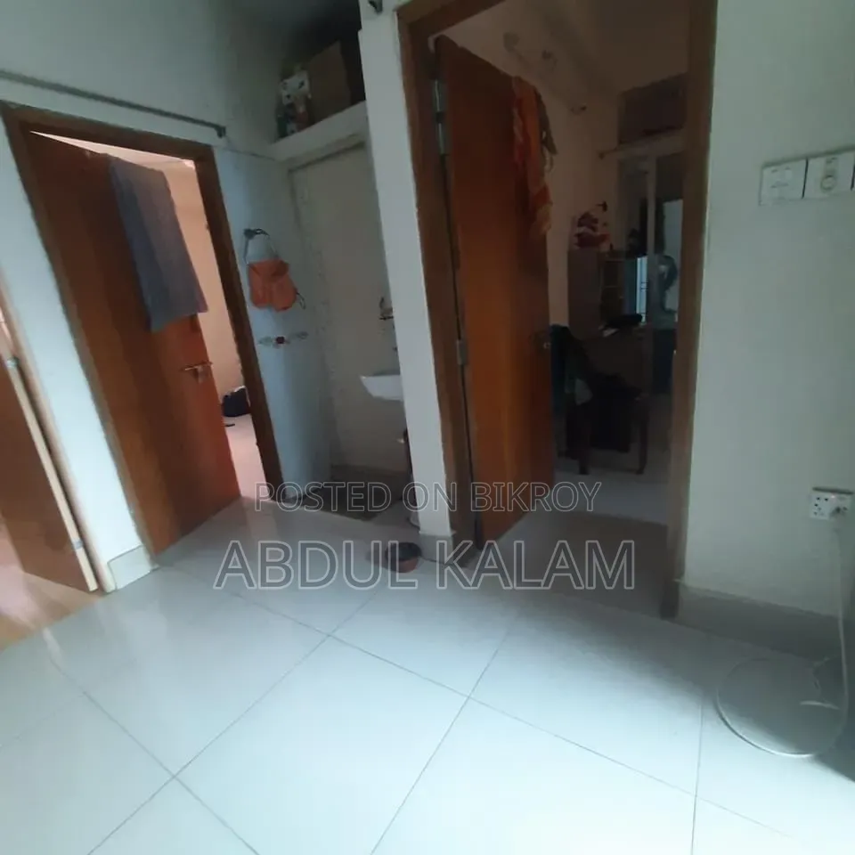 খুলনা সদর এ ২ বেডরুমের বাসা বিক্রয়ের জন্য