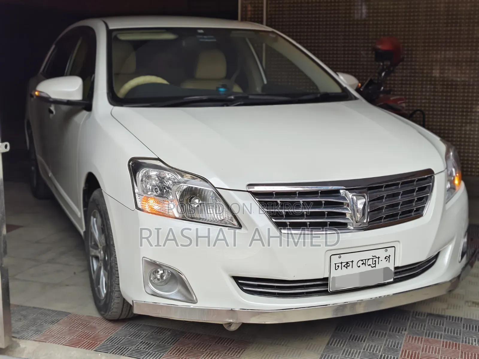 টয়োটা প্রিমিও ১.৫ এফডব্লিউডি ২০১৪ পার্ল