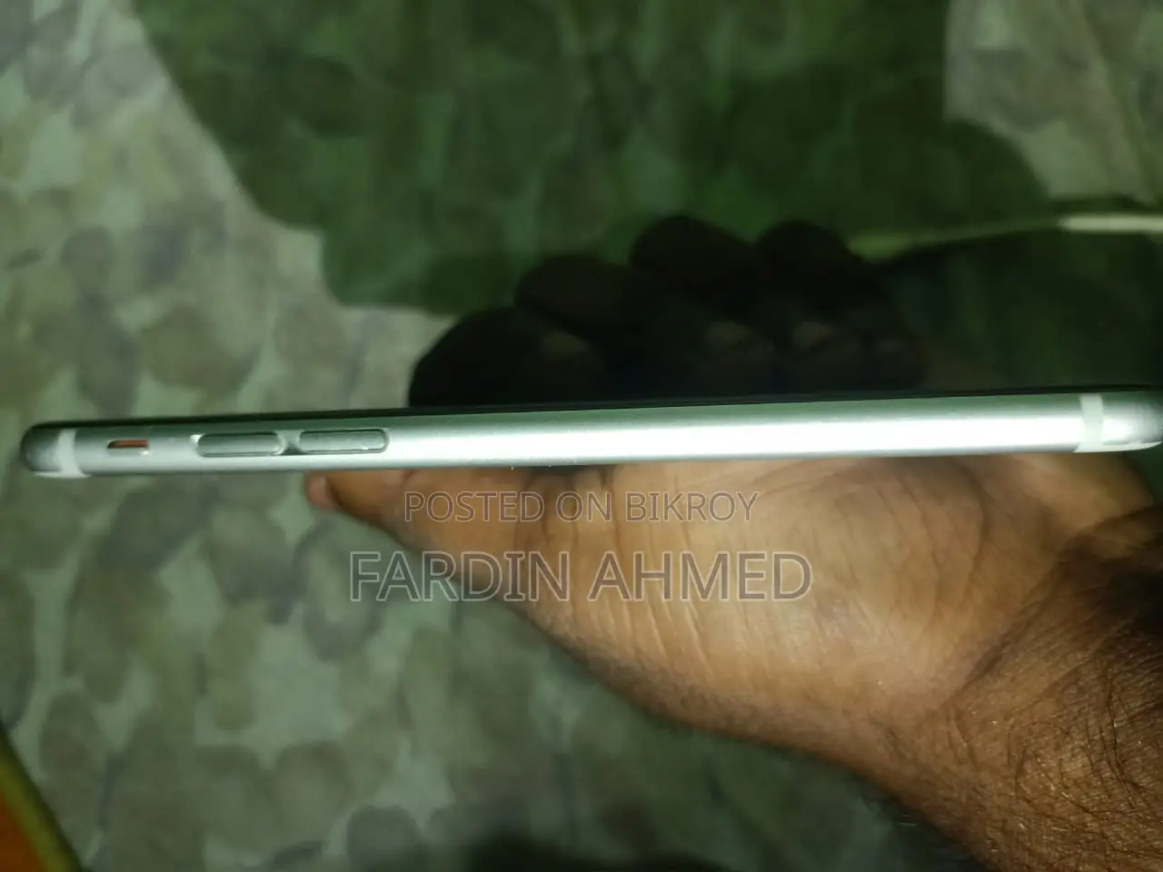 অ্যাপল আইফোন ৬এস ৬৪ জিবি সিলভার