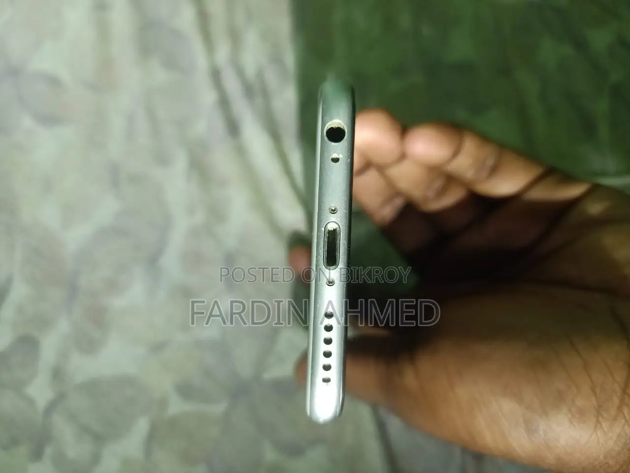 অ্যাপল আইফোন ৬এস ৬৪ জিবি সিলভার