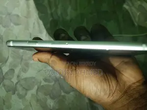 অ্যাপল আইফোন ৬এস ৬৪ জিবি সিলভার