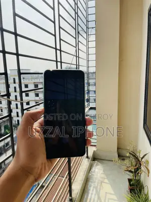 Vivo Y11 32 GB