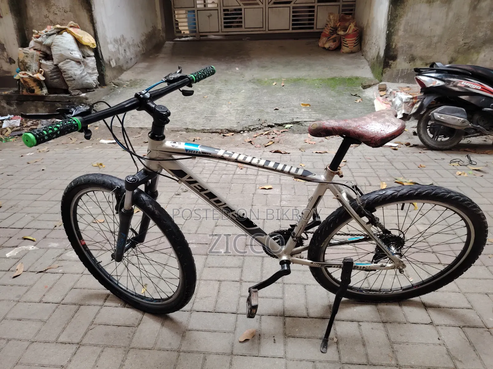 ভ্যালোস ৬০১ ভি-ব্রেক ফ্রেশ সাইকেল