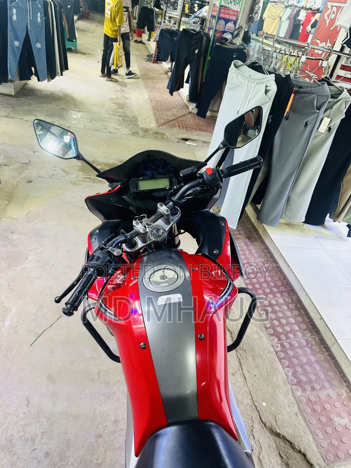 ইয়ামাহা এফজেড ২০২০ রেড