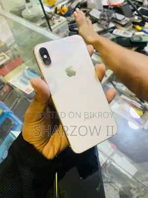 অ্যাপল আইফোন এক্স ৬৪ জিবি হোয়াইট