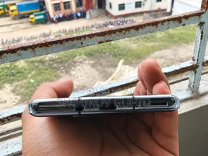 Sharp Aquos R6 128GB Black