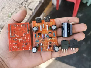 ১৫০ টাকা ২ ট্রানজিস্টর এমপ্লিফায়ার বোড