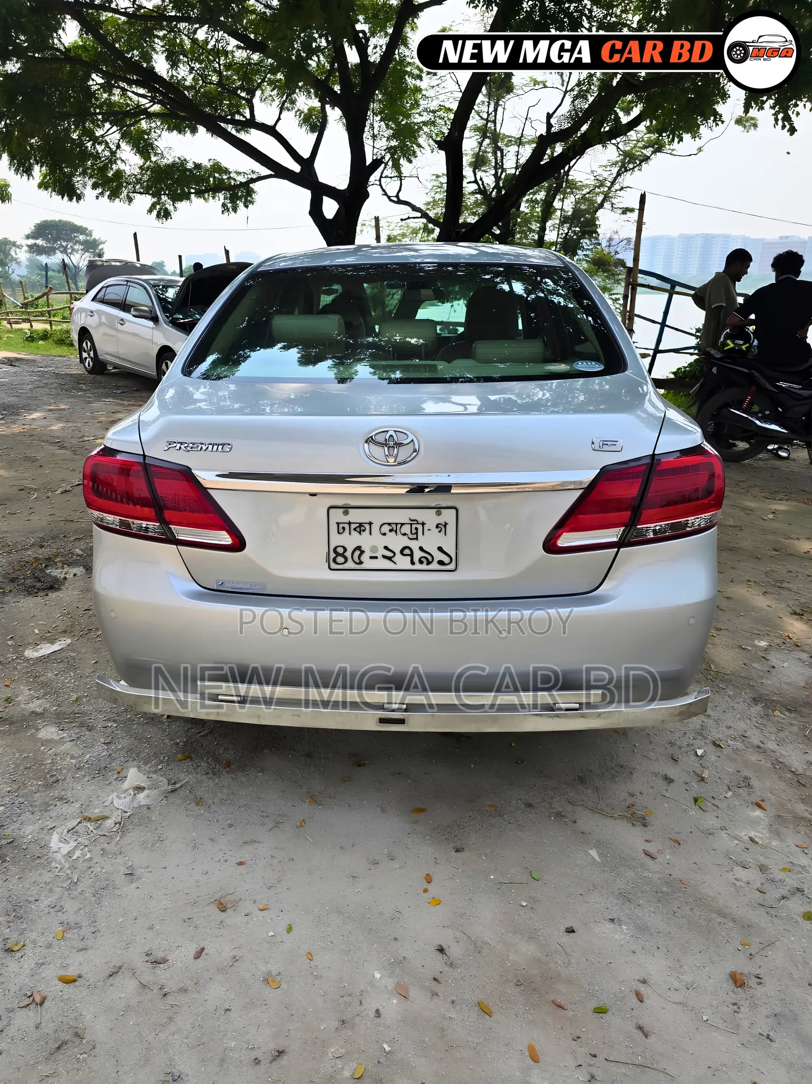 Toyota Premio 2016 Silver