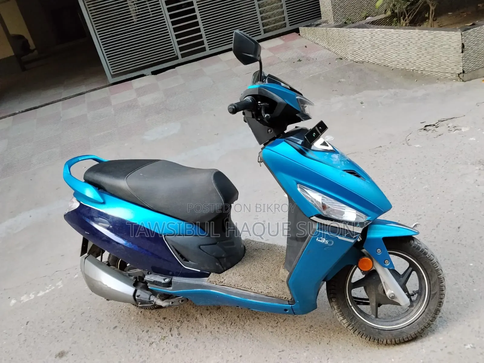 Hero Maestro EDGE 110 XTEC 2023 Blue