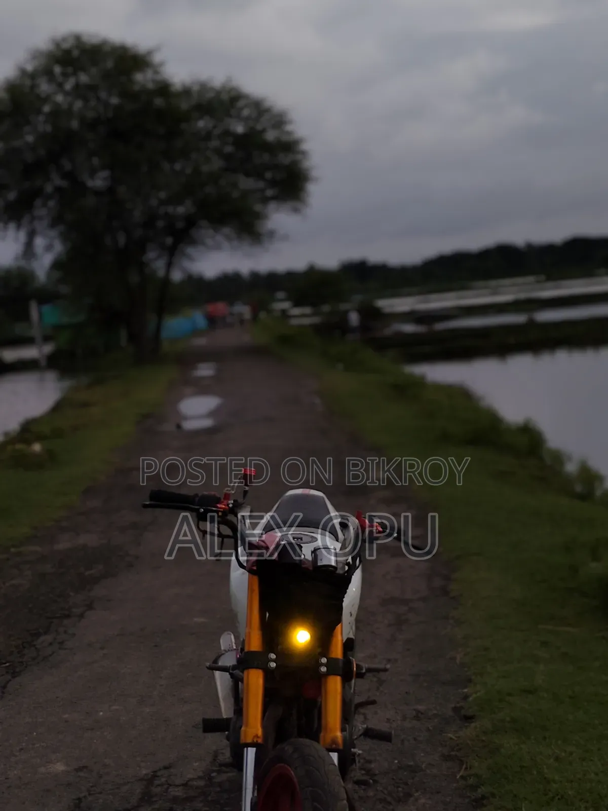 নতুন দাযুন ডিওয়াই১৫০ ২০১৭ সাদা