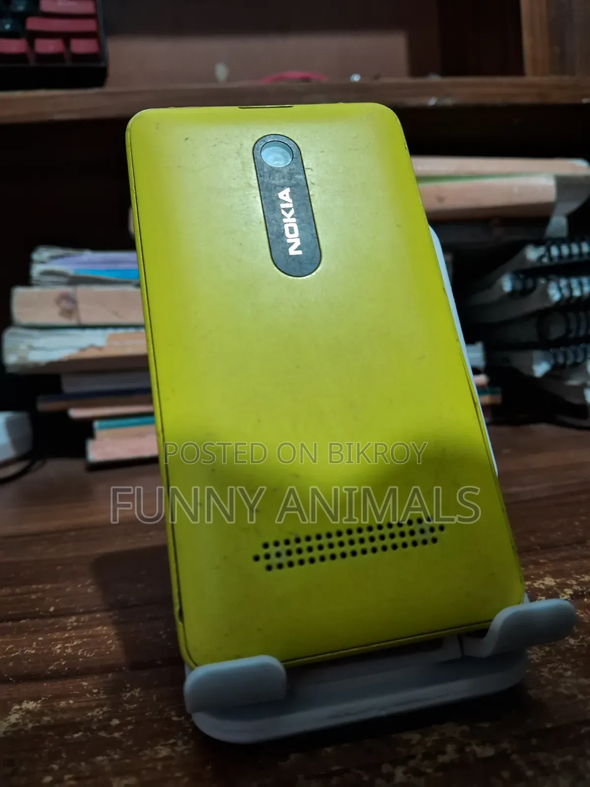 Nokia Asha 210 Yellow