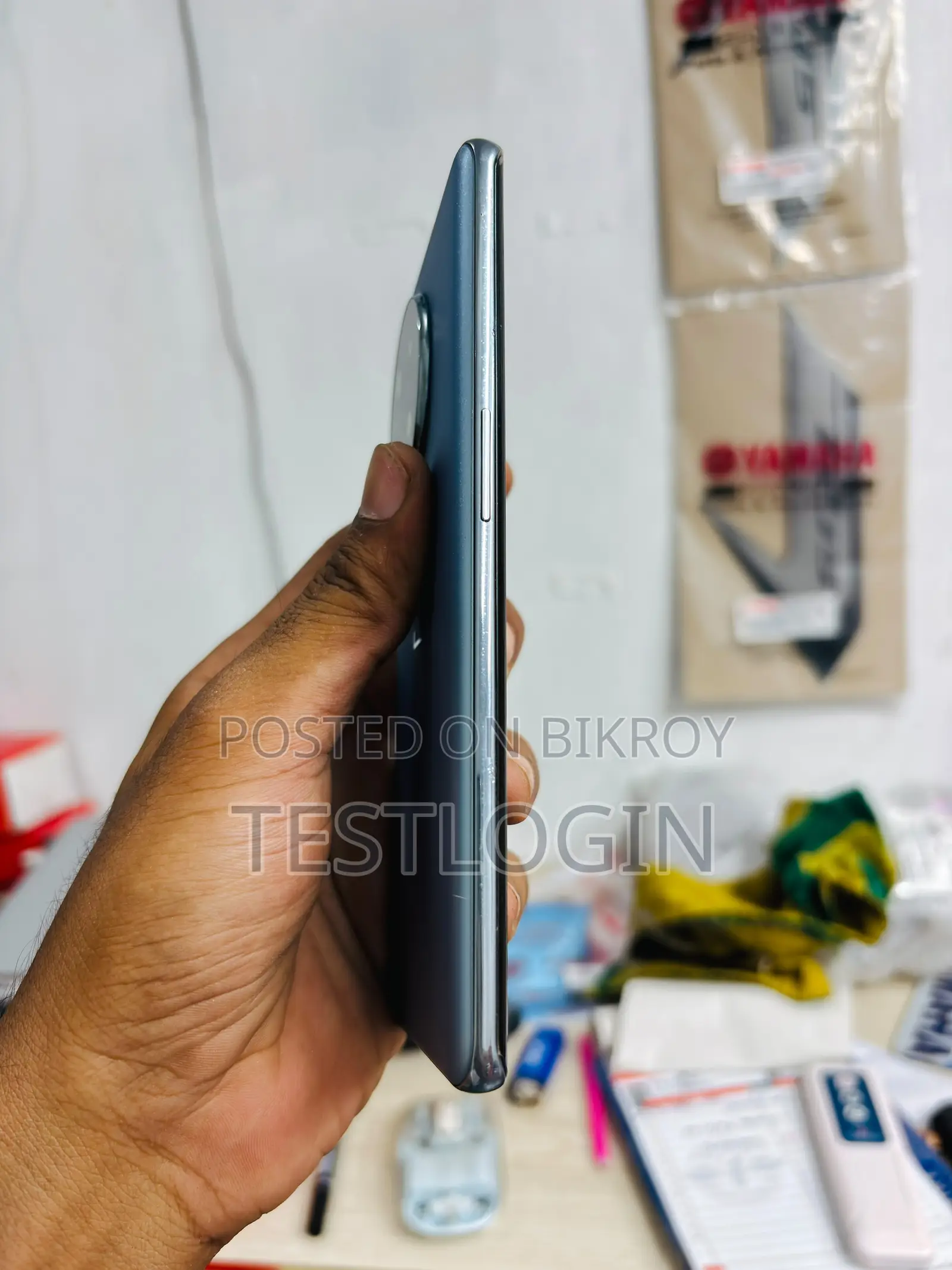 ওয়ানপ্লাস ১১আর ২৫৬ জিবি ব্লু