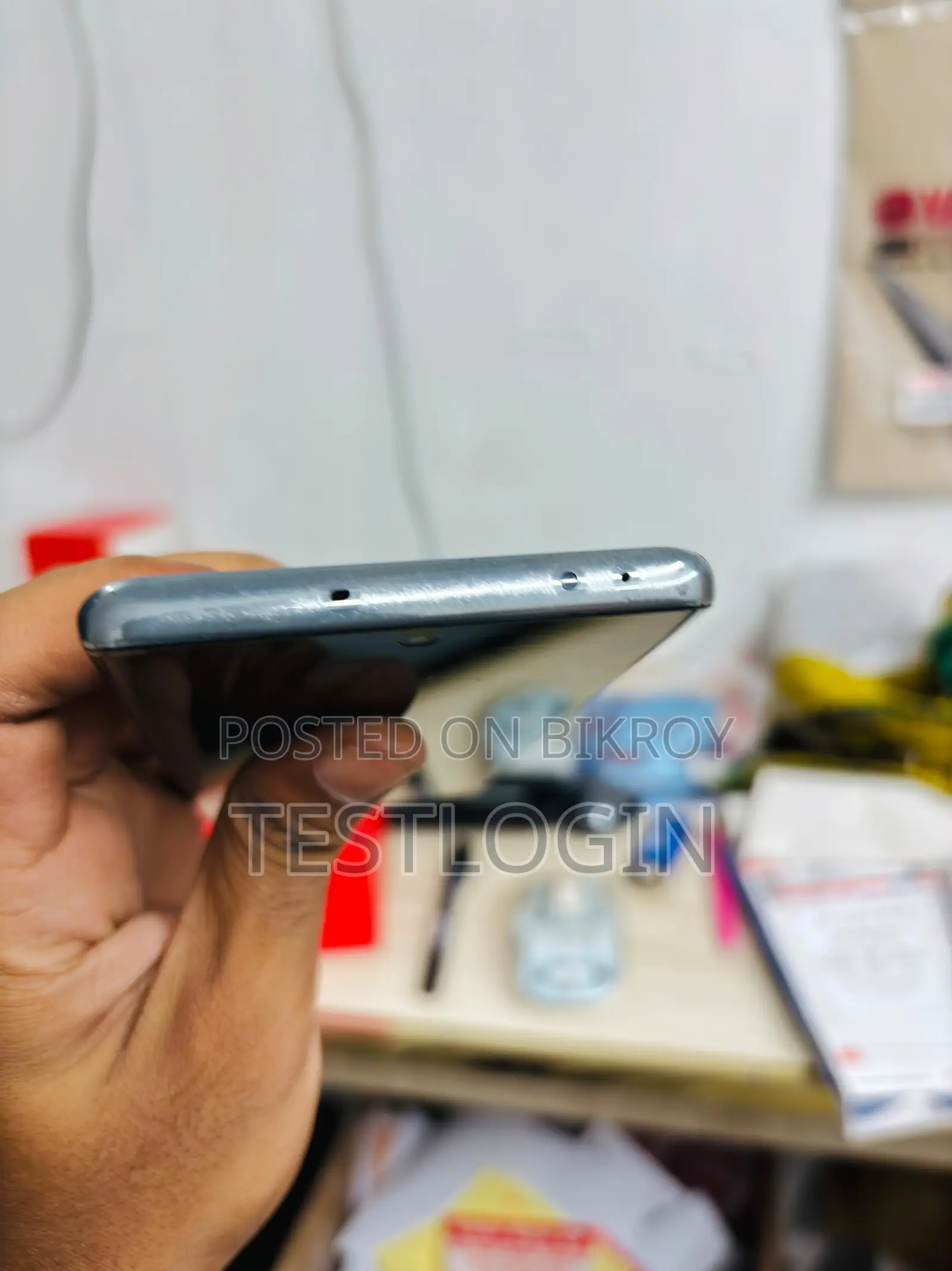 ওয়ানপ্লাস ১১আর ২৫৬ জিবি ব্লু