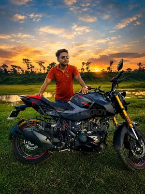 Hero Xtreme 160R 4V 2025 Black