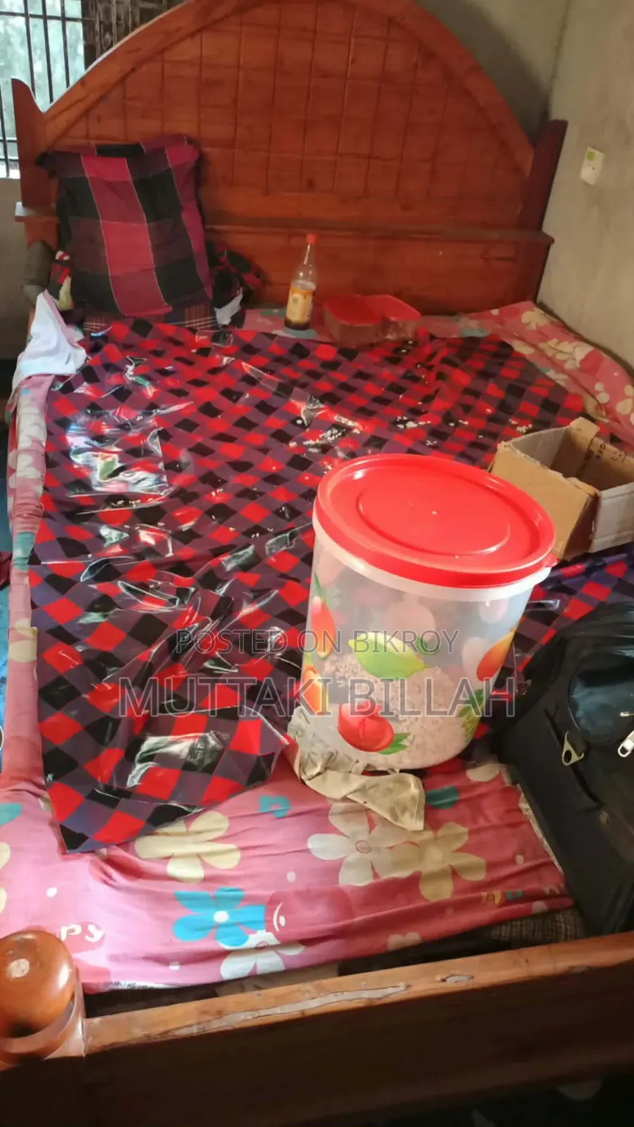 খাট বিক্রি হবে