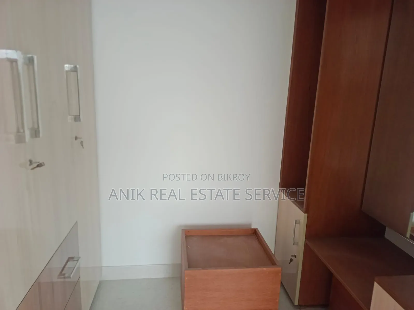 4 Bedroom Apartment in Anik Real Estate, Gulshan for rent