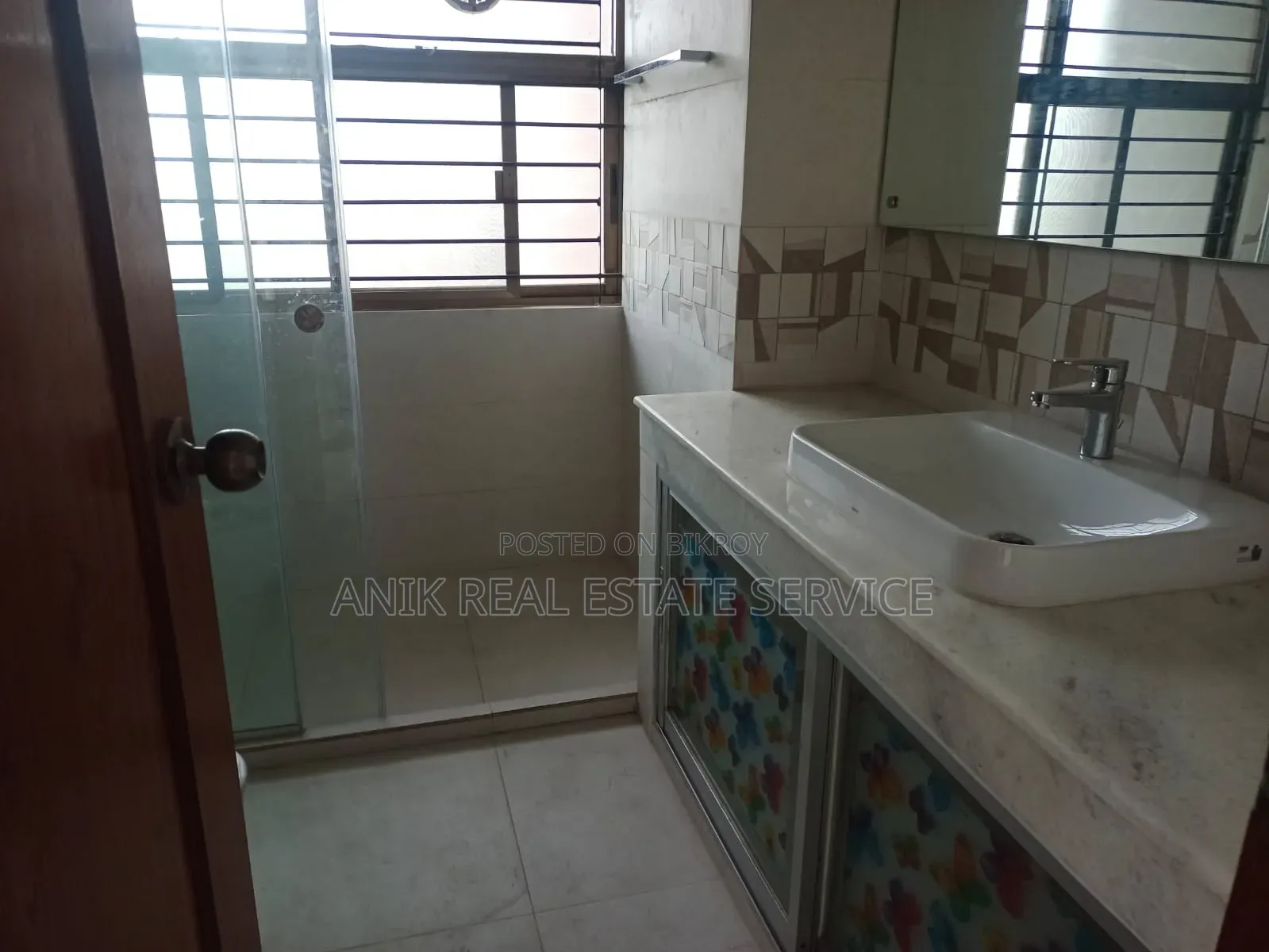 4 Bedroom Apartment in Anik Real Estate, Gulshan for rent