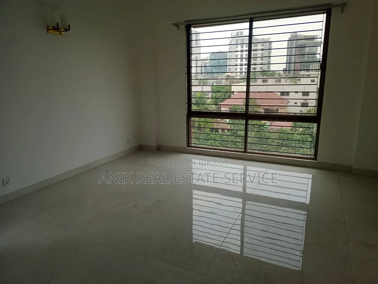 4 Bedroom Apartment in Anik Real Estate, Gulshan for rent