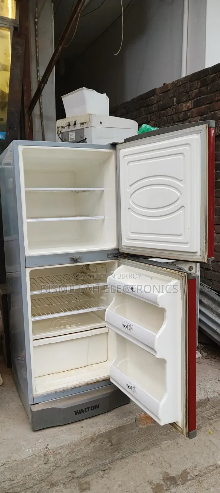 Walton WFE-2H2-0102 Refrigerator